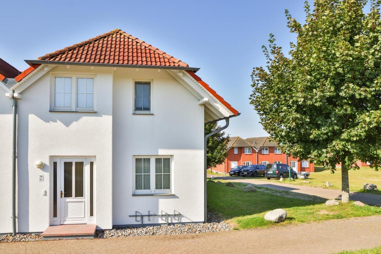 Ferienapartment-ruegen Neddesitz Exterior foto